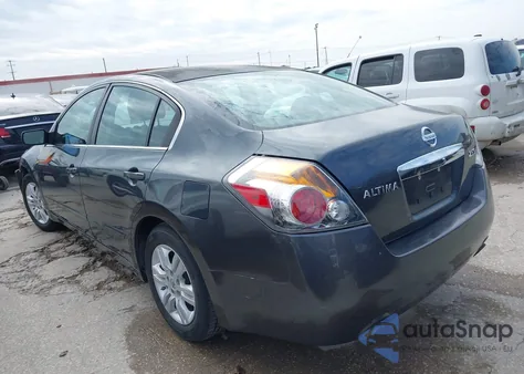 2011 Nissan Altima 2.5 S z USA, uszkodzony, nr VIN 1N4AL2AP6BN453179